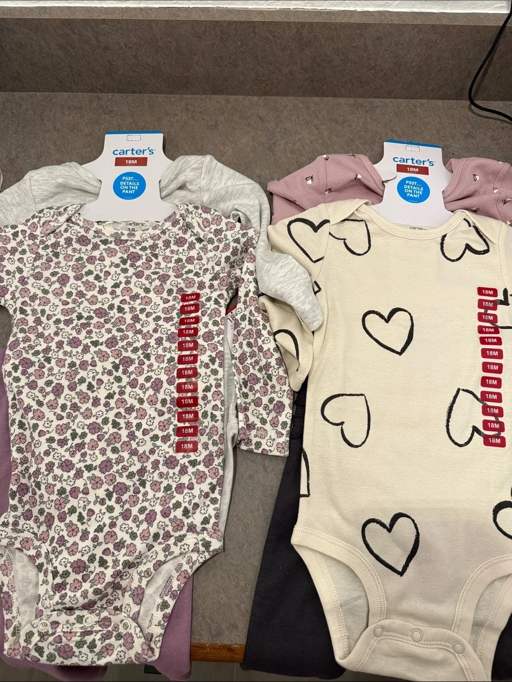 Carters 3 pc sets includes both sets. Size 18 mos
